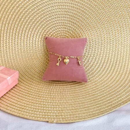 Pulseira ajustavel pingentes chave, cadeado e coração - ouro